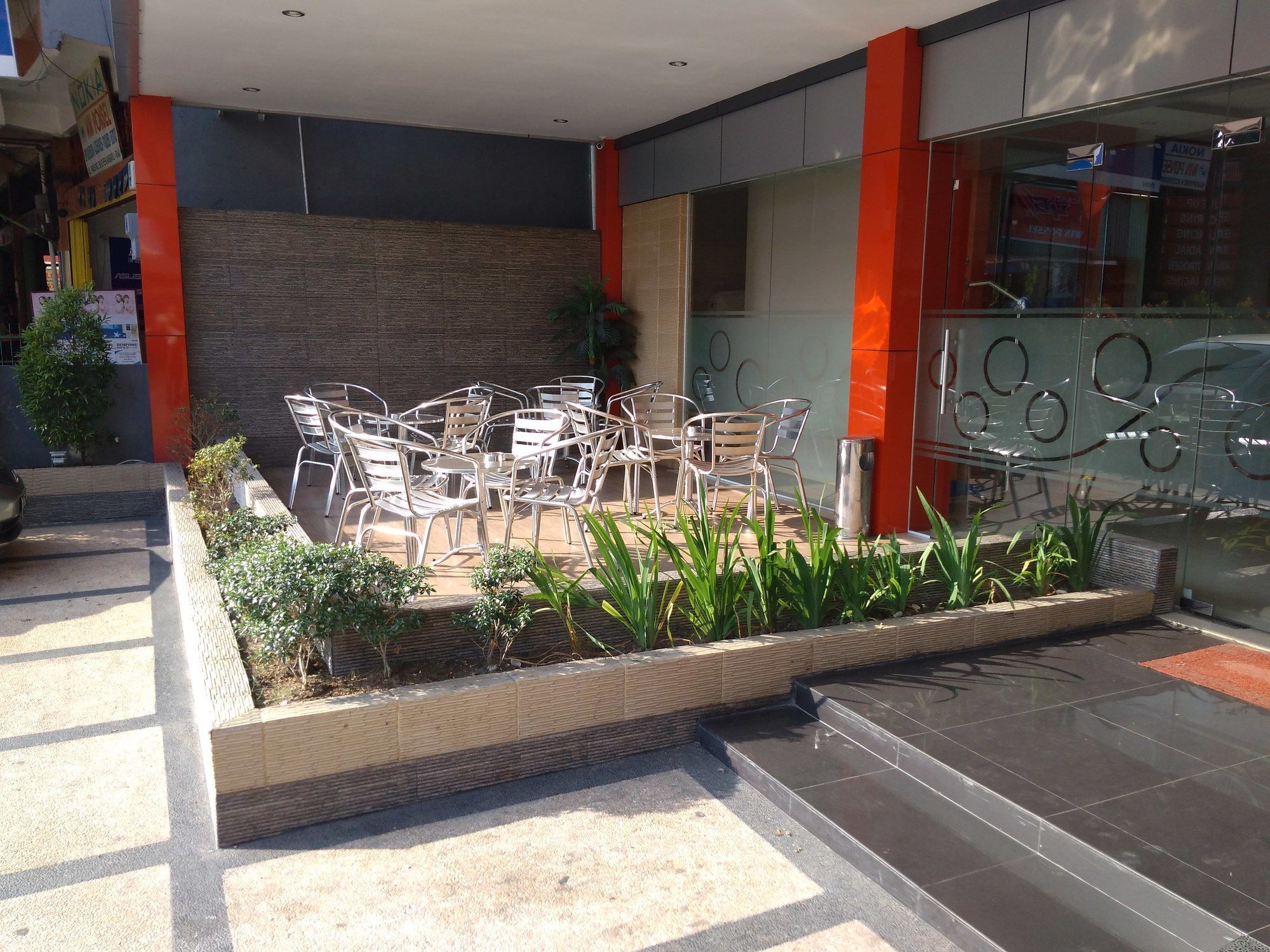 Hotel Parma Paus Pekanbaru Bagian luar foto